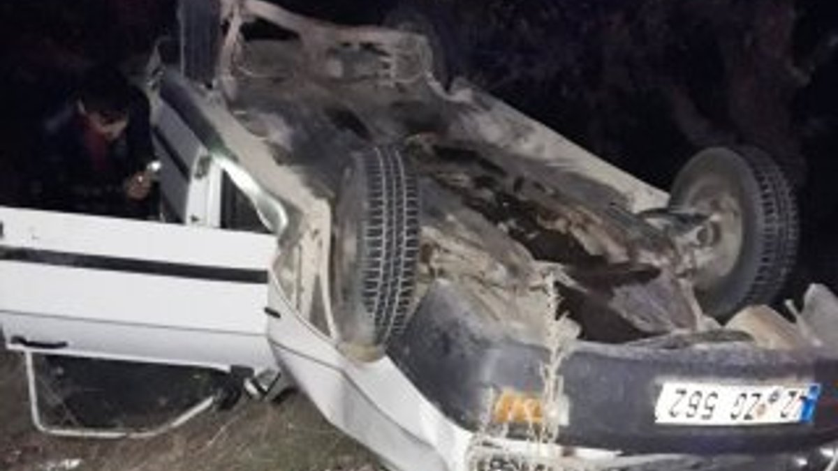 Konya'da iki otomobil kafa kafaya çarpıştı: 8 yaralı