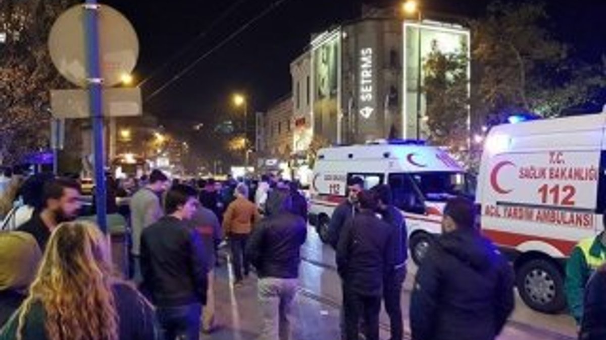Bursa'da bir araç otobüs durağına girdi: 3 yaralı