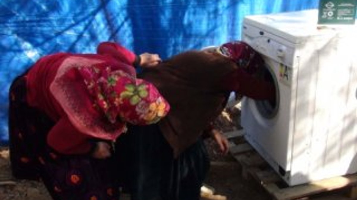 Mersin'de yörük kadınları çamaşır makinesine kavuştu