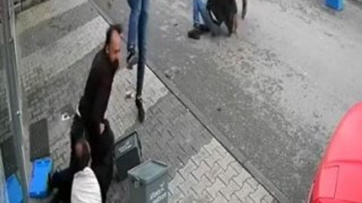 Sultanbeyli’de eczacıya saldırı kamerada