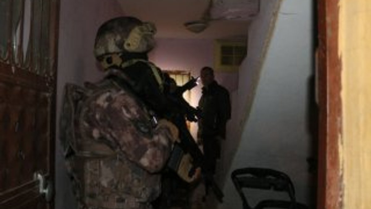 Adana’da terör operasyonu: 16 gözaltı