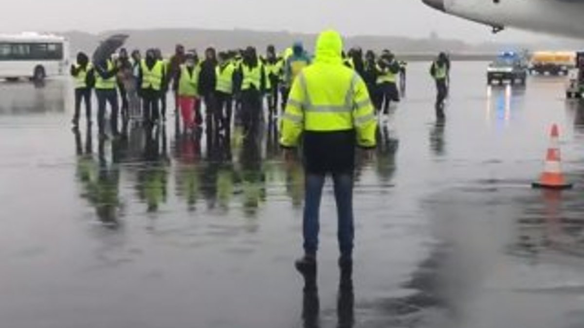 Fransa'da Sarı Yelekliler Nantes Havalimanı'nı işgal etti