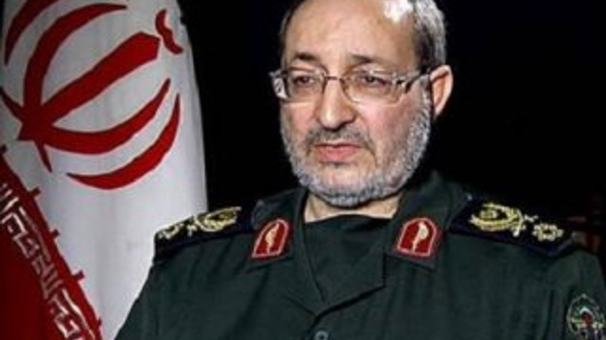 İran füze denemelerinin devam edeceğini söyledi