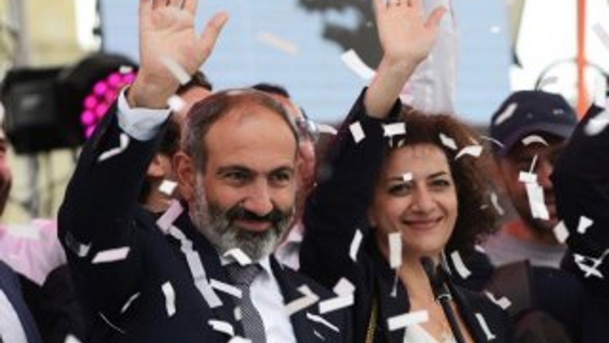 Ermenistan'daki seçimin galibi Paşinyan oldu