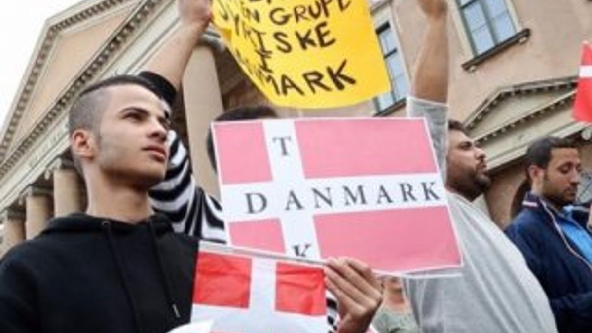 Danimarka'da mülteciler için sert yasalara protesto
