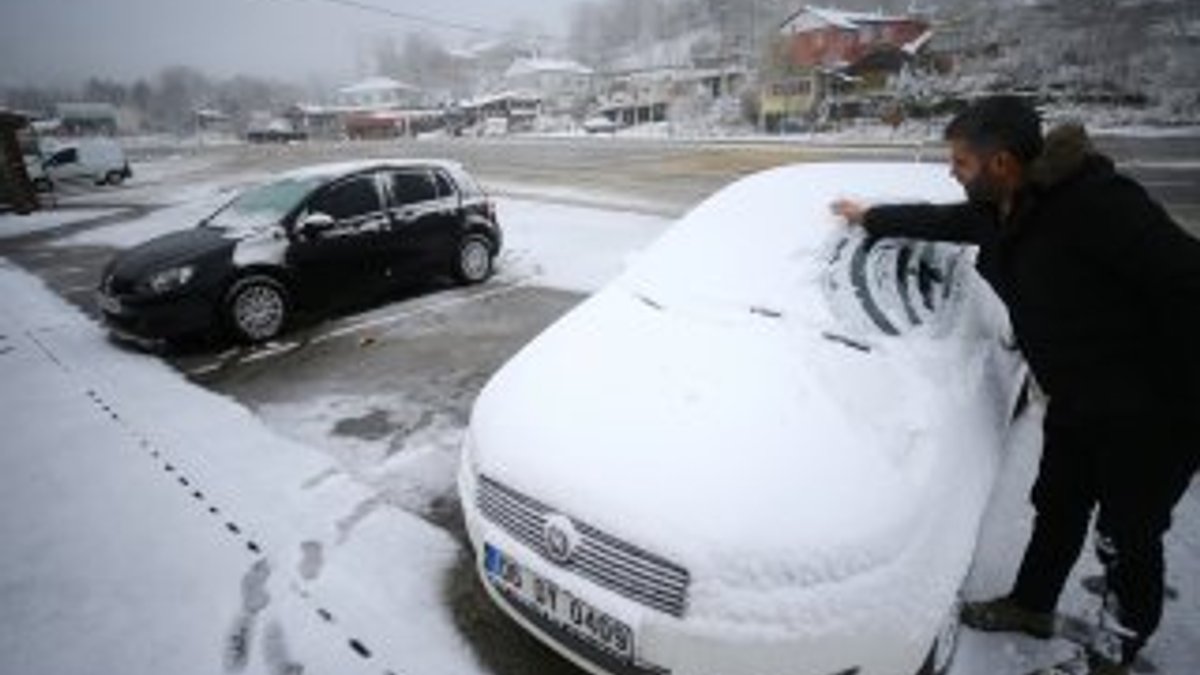 Meteoroloji'den uyarı: Kar bugünden itibaren yurdu sarıyor