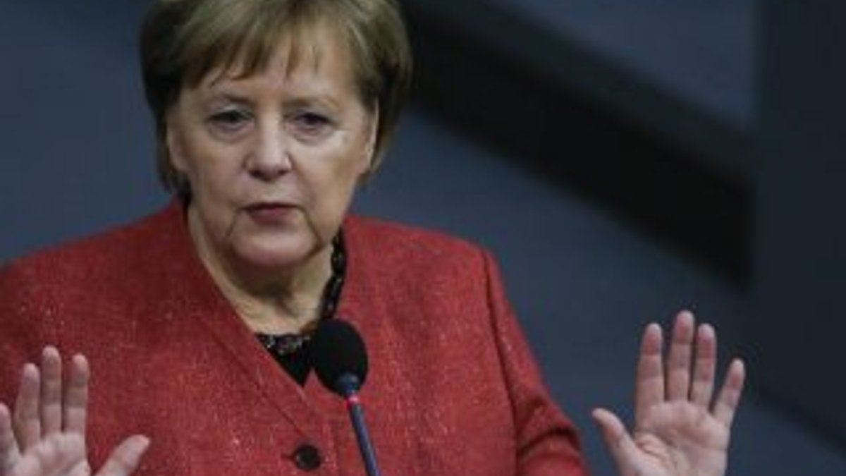 Merkel, Brexit anlaşmasının yeniden müzakeresine karşı