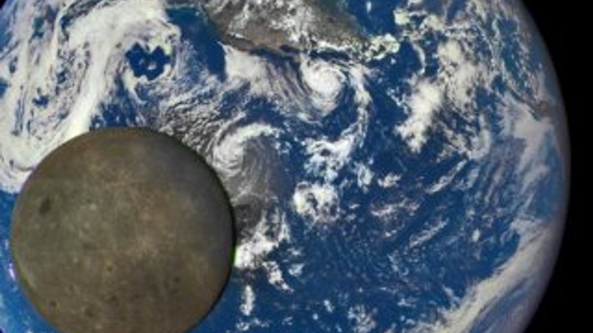 Çin'in Ay'a gönderdiği araç yörüngeye giriş yaptı