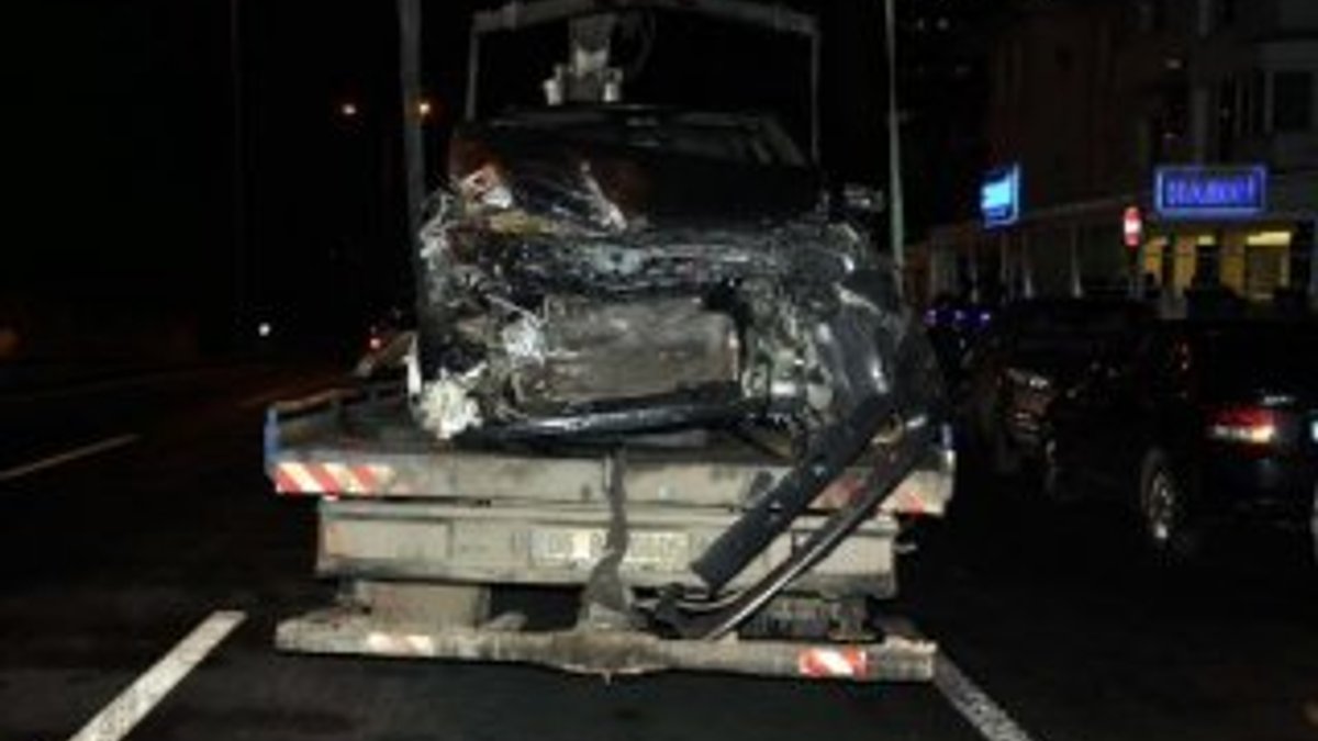 Alkollü ve ehliyetsiz sürücü 9 araca çarptı