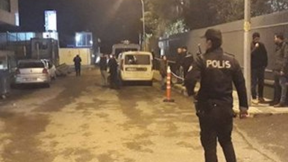 Üsküdar'da holding binası bahçesinde bomba bulundu