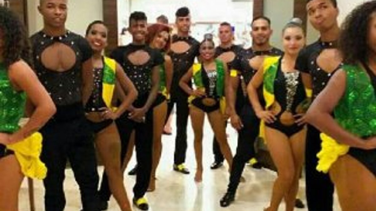 Kolombiyalı dans grubu üyeleri parasızlıktan ülkelerine dönemedi