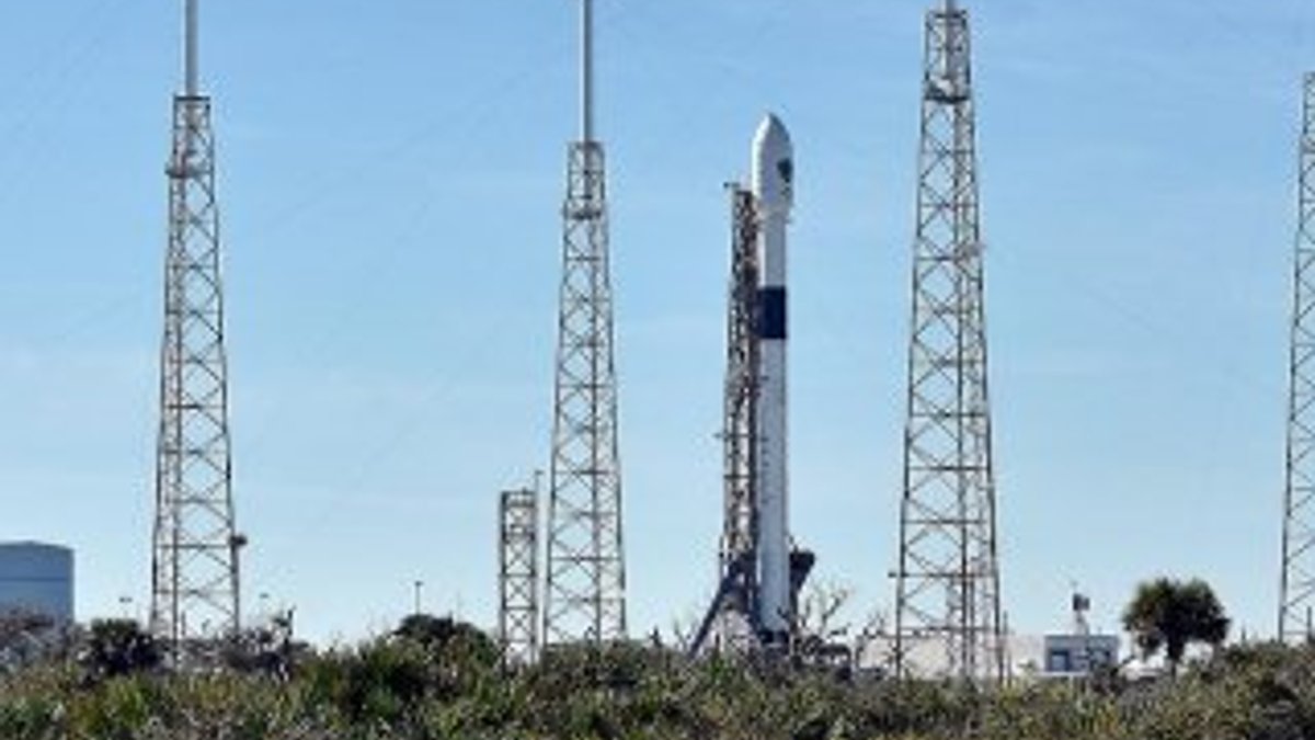 Falcon 9 roketi uzaya fırlatıldı