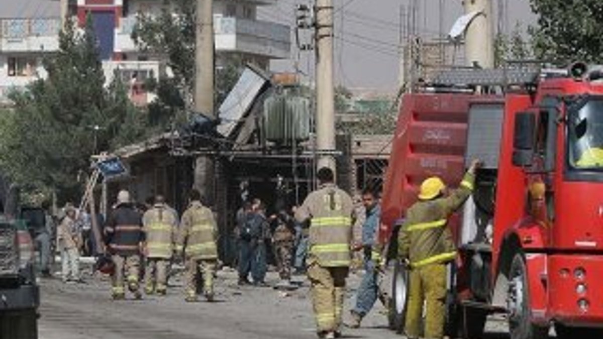 Afganistan'da hükümet binasına saldırı: 29 ölü