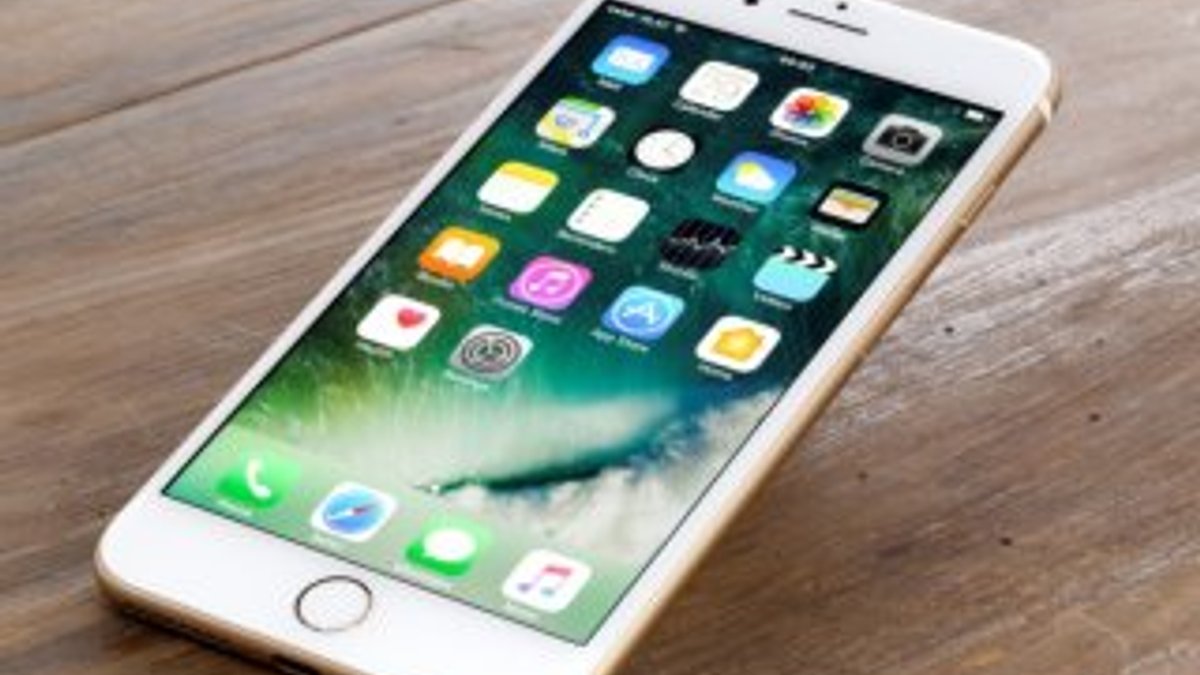 iPhone'lardaki iOS güncellemesi mobil interneti devre dışı bırakıyor