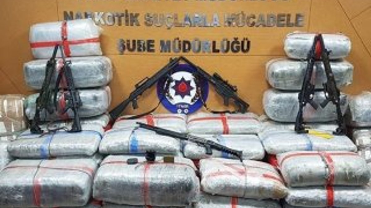 İzmir'de uyuşturucu operasyonu düzenlendi