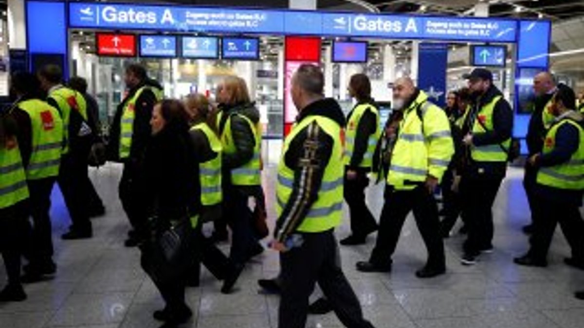 Almanya'da 6 havalimanında grev