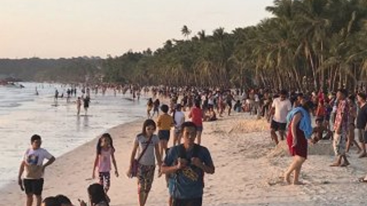 Filipinler saygısız davaranını ülkeye almıyor