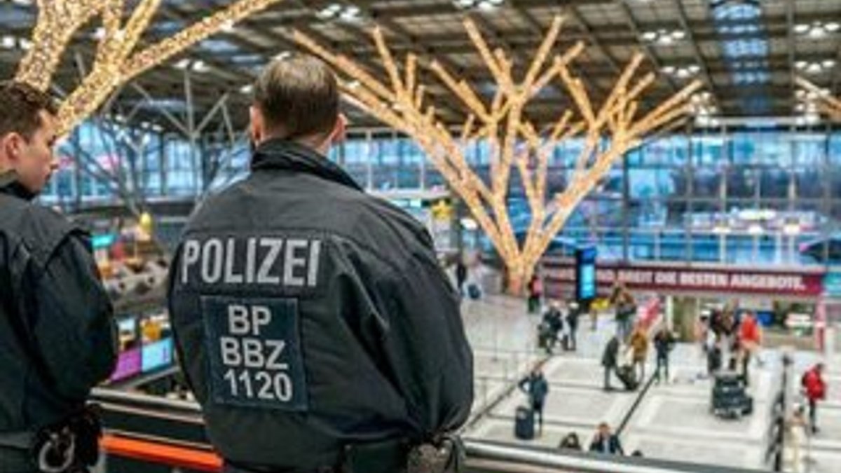 Almanya'da 6 havalimanında güvenlikçi grevi yapılacak