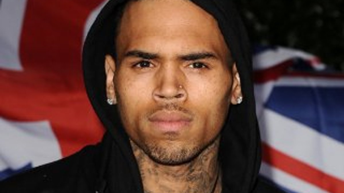 ABD'li şarkıcı Chris Brown tutuklandı