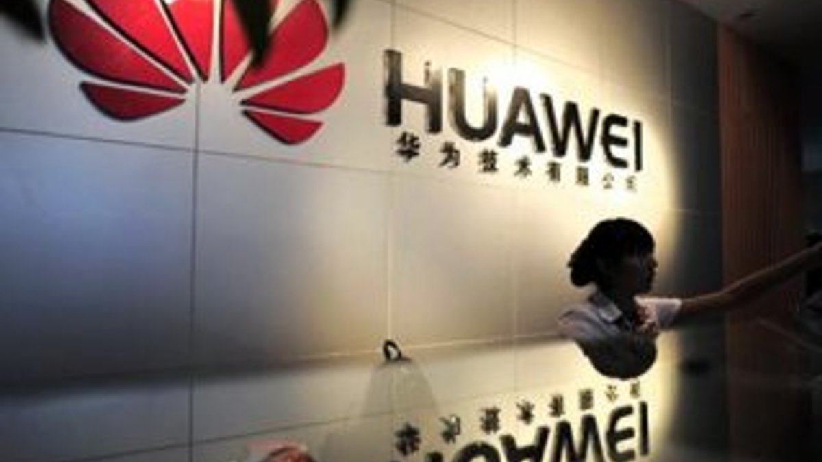 Huawei, silinen Twitter fotoğrafları için açıklama yaptı