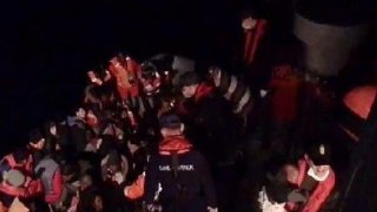 Seferihisar açıklarında 64 kaçak göçmen yakalandı
