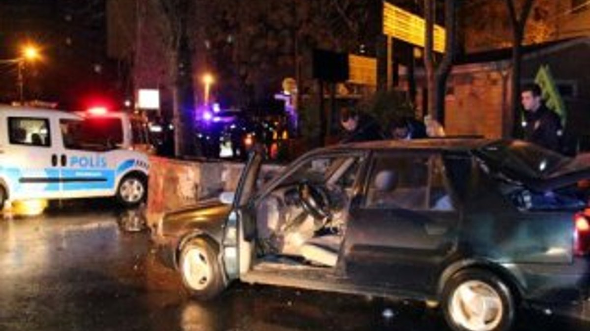 Polisten kaçan otomobil, kaza yaptı: 1 yaralı