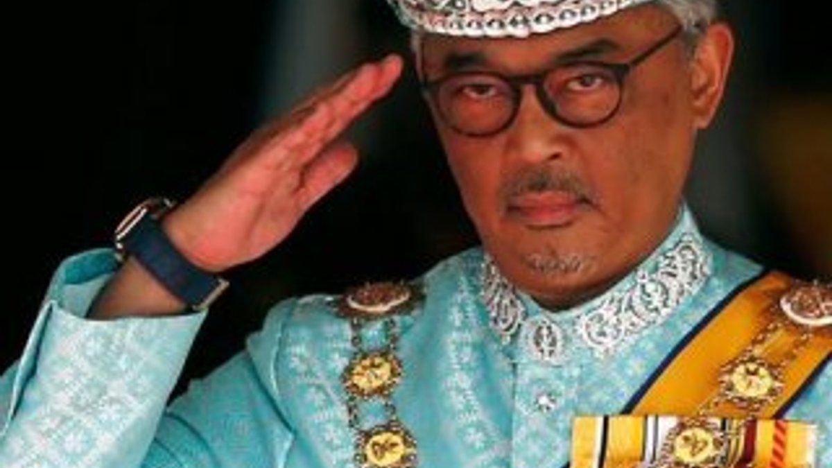 Yeni Malezya Kralı Sultan Abdullah görevine başladı