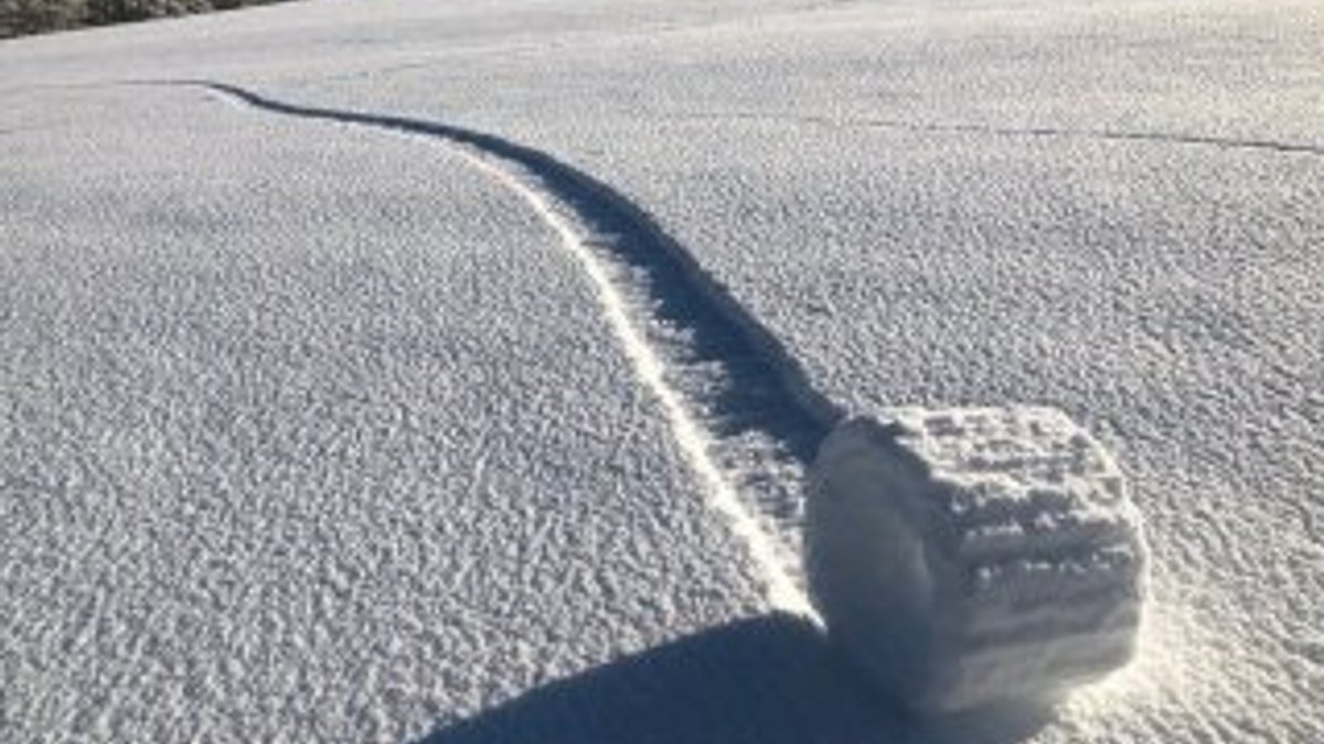 Nadir rastlanan doğa olayı: Kar ruloları