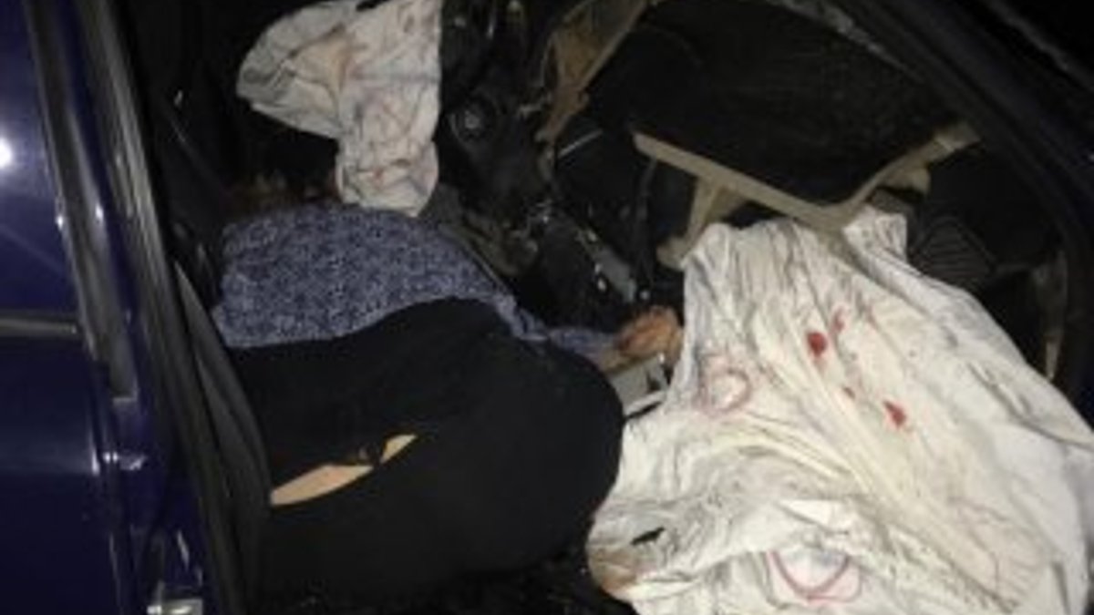Nevşehir’de otomobil tıra çarptı