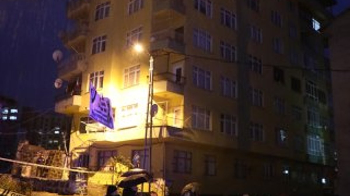 Rize'de duvarları çatlayan 8 katlı bina tahliye edildi