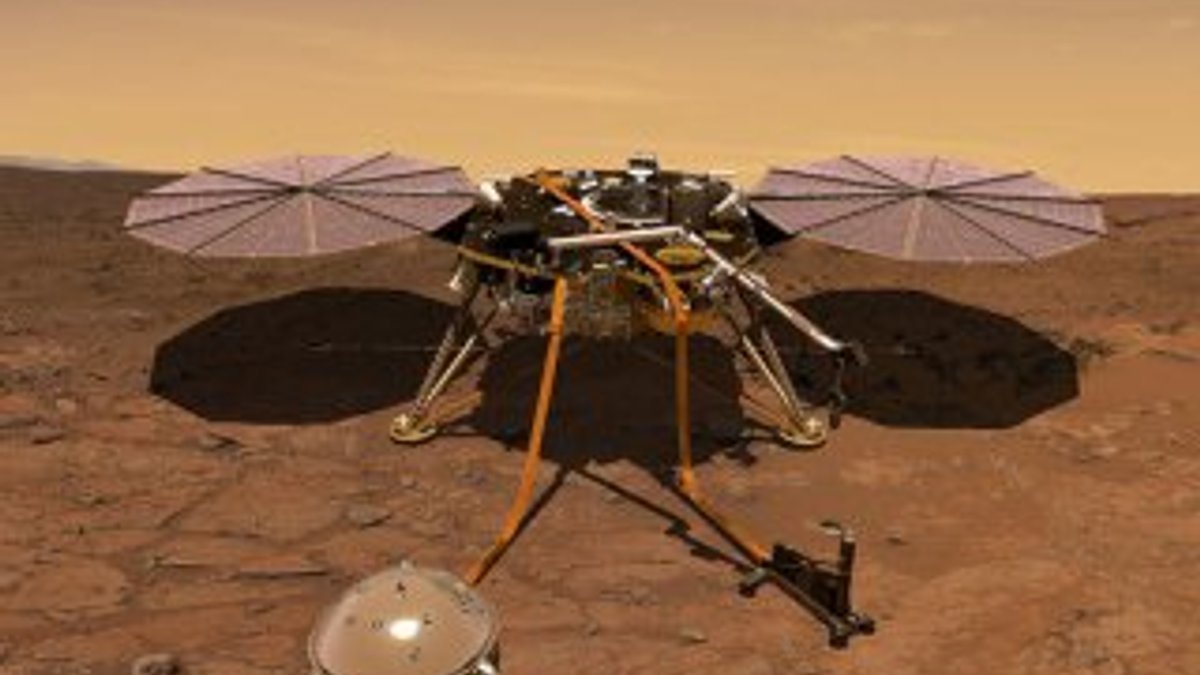 Mars aracı InSight, ısı kalkanını başarıyla yerleştirdi