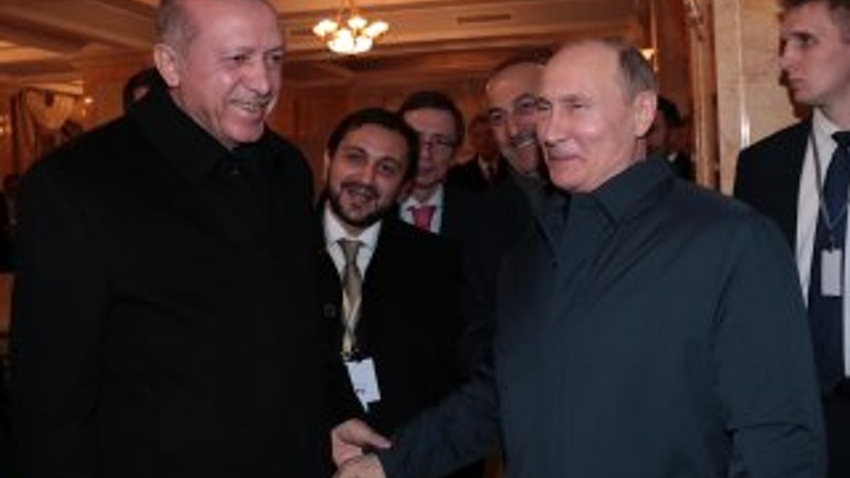 Cumhurbaşkanı Erdoğan, Putin tarafından uğurlandı