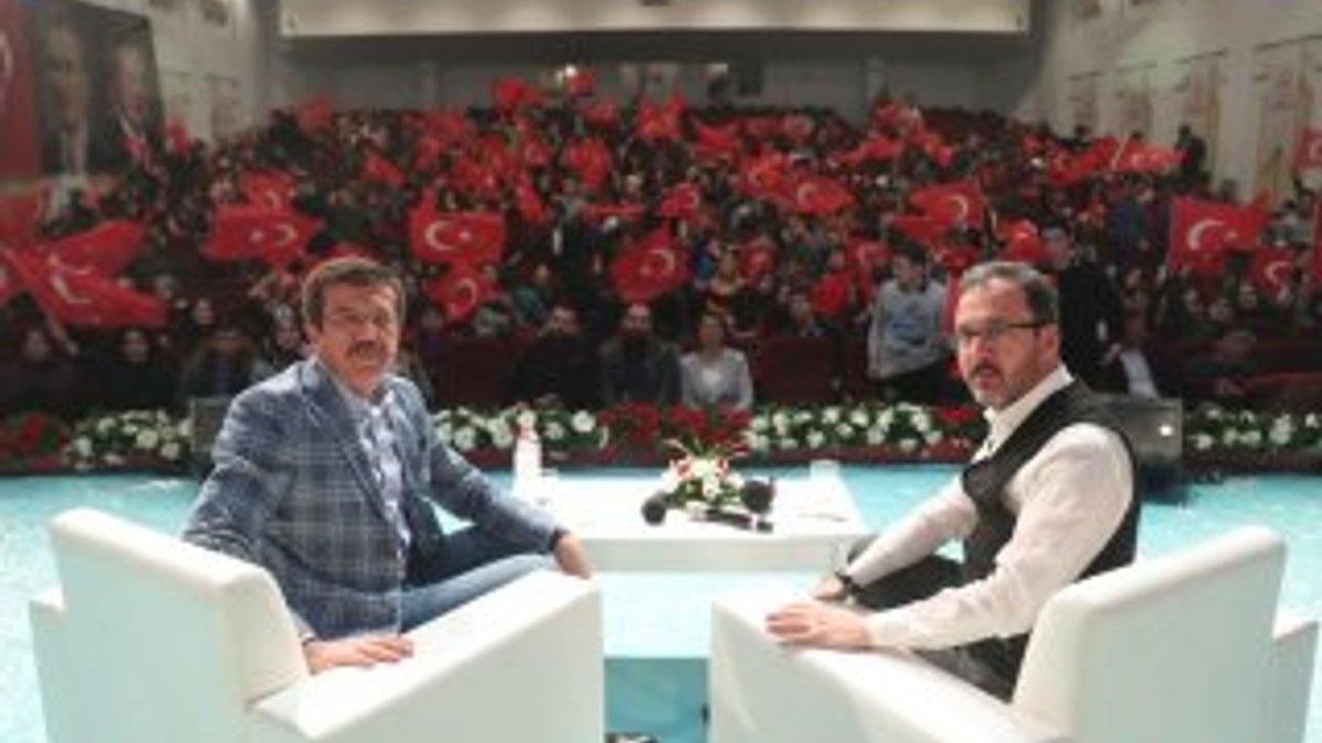 Bakan Kasapoğlu'ndan gençlerle demokrasi buluşması
