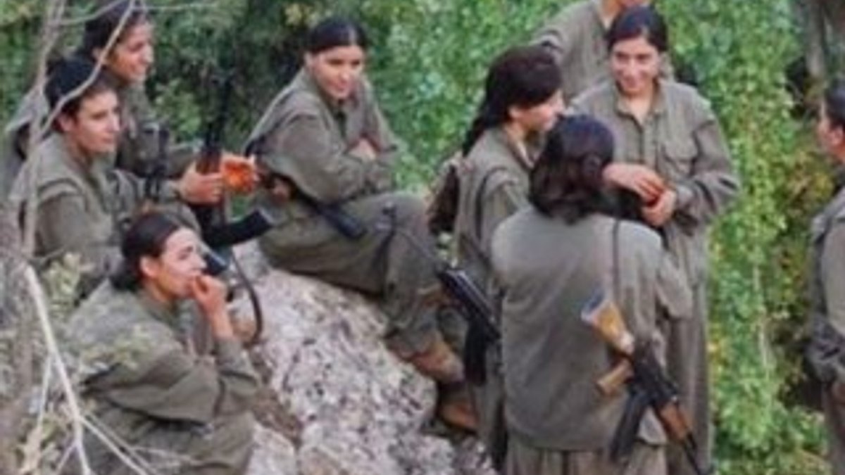 PKK, kadın teröristleri motivasyon için kullanıyor