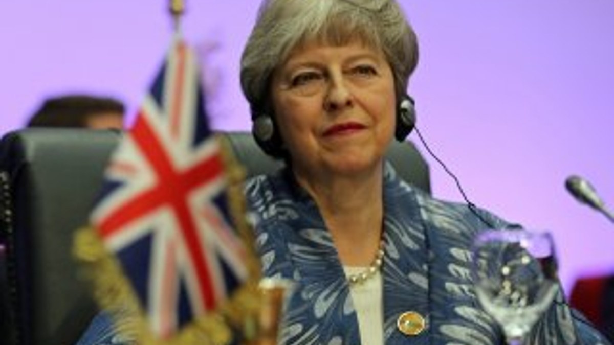 May Brexit'in son tarihini erteleyebilir