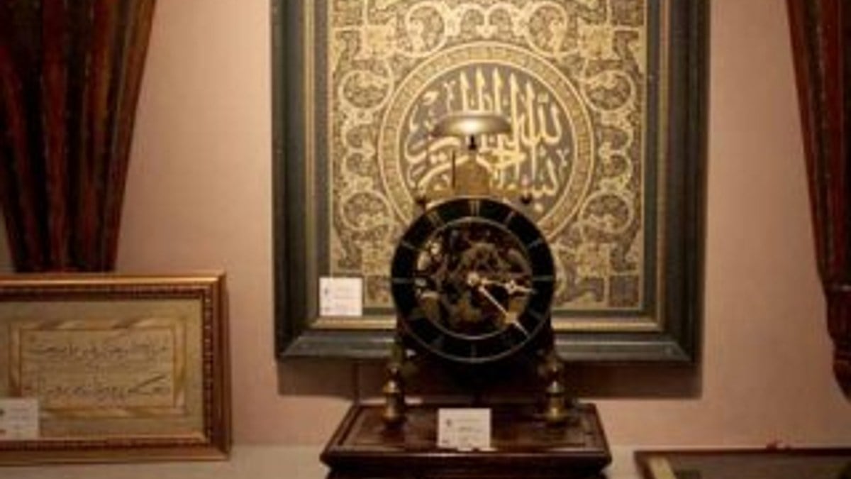 Osmanlı İskelet Saati 100 bin 800 liraya satıldı