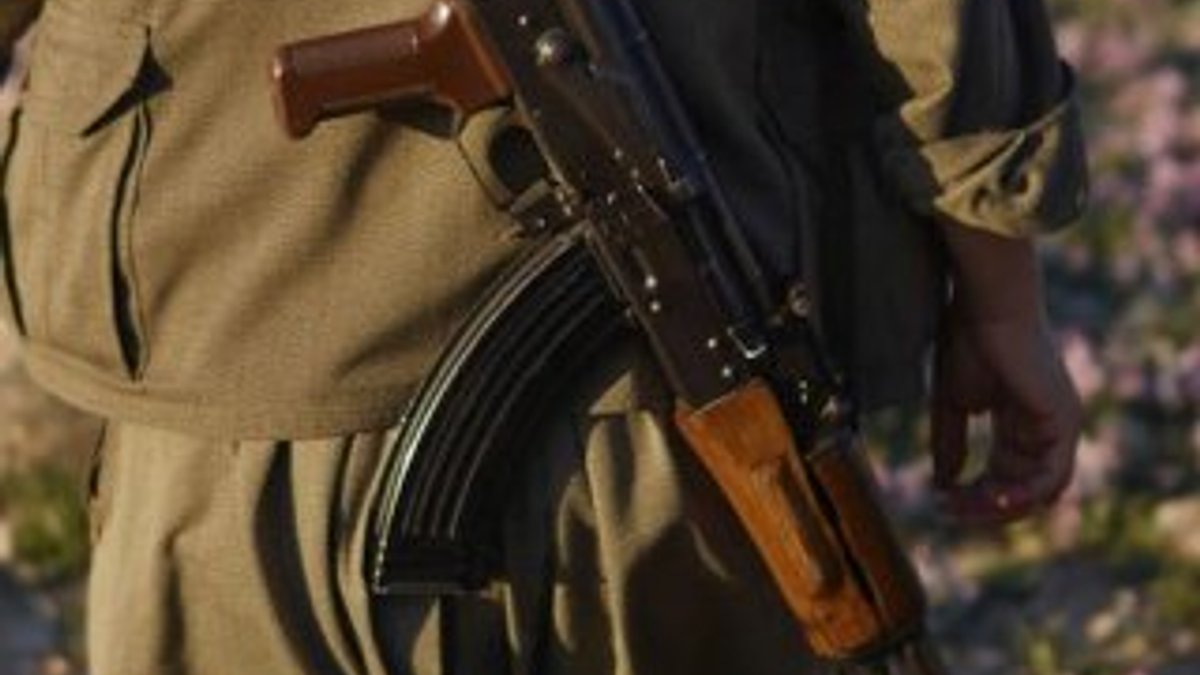 PKK kamplarından kaçan 4 terörist teslim oldu