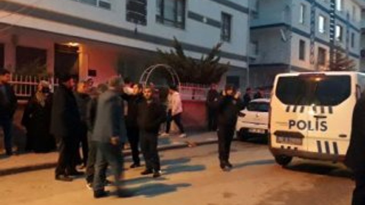 Ankara'da 3 katlı bina çökme riski yüzünden boşaltıldı