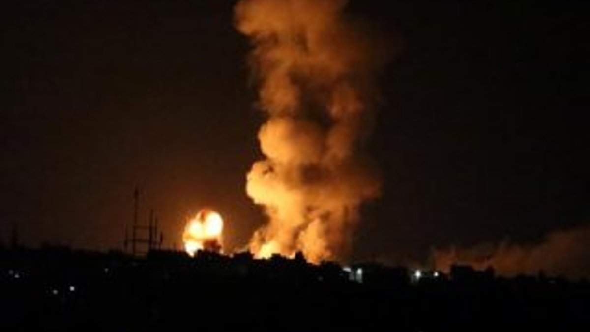 Gazze'de bir evde çıkan yangında 2 kardeş öldü