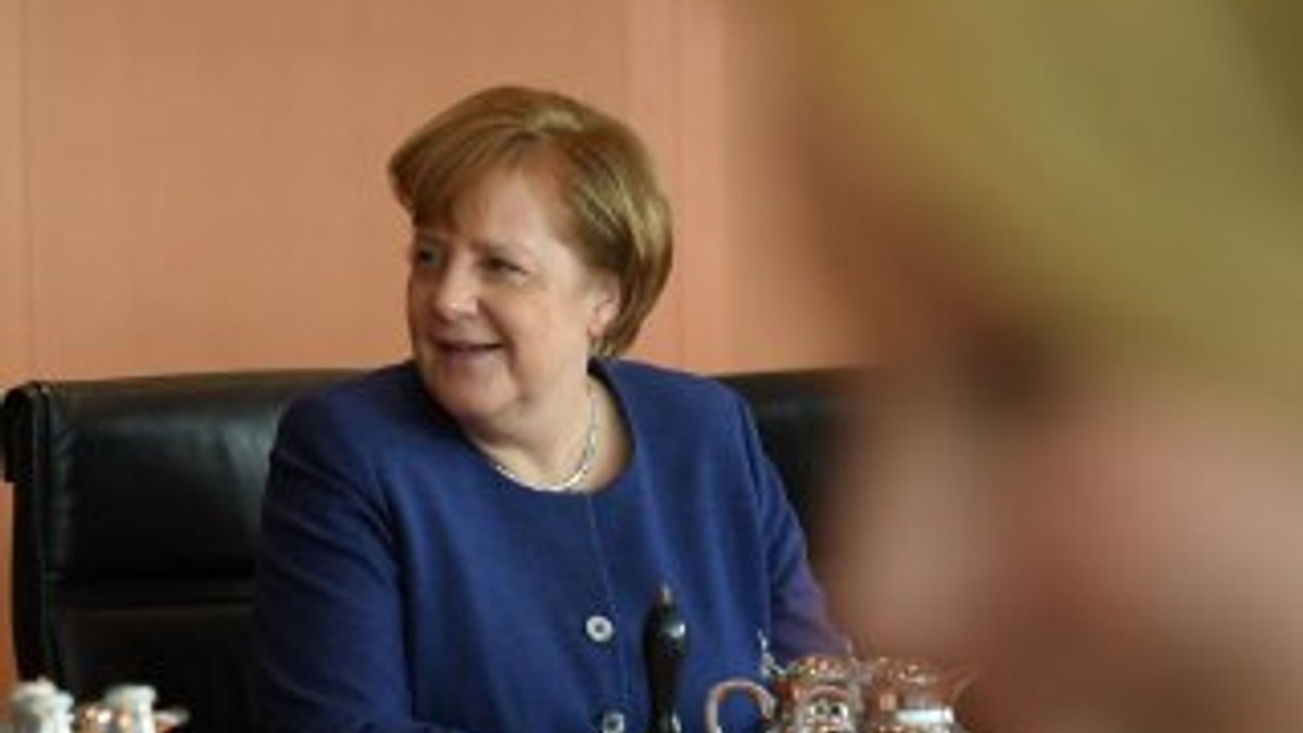 Merkel Yeni Zelanda’da 2 camiye terör saldırısını kınadı