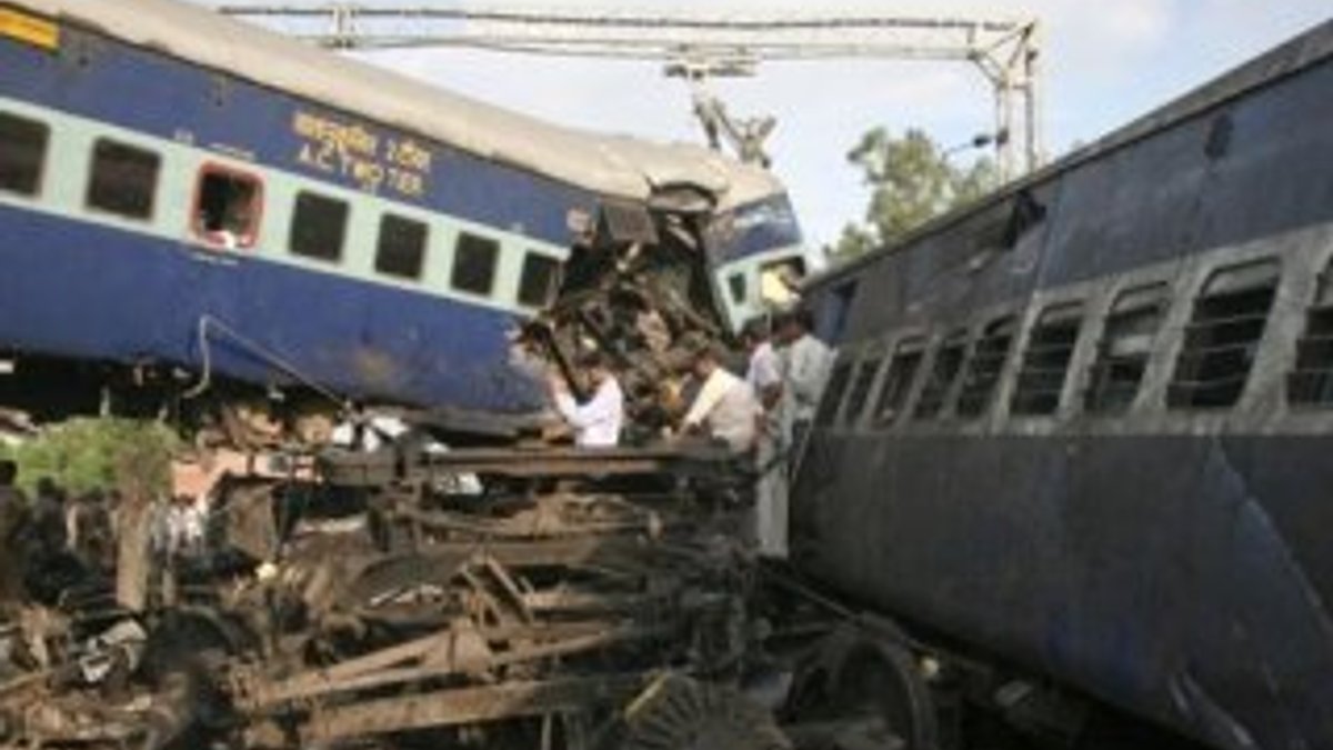 Pakistan’da trene bombalı saldırı: 4 ölü, 6 yaralı