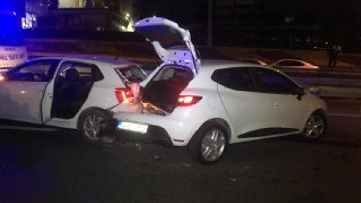 Bakırköy'de zincirleme trafik kazası: 5 yaralı