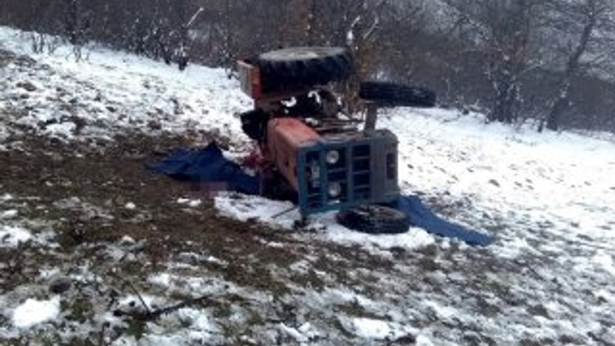 Traktörün altında kalan 2 çiftçi de öldü