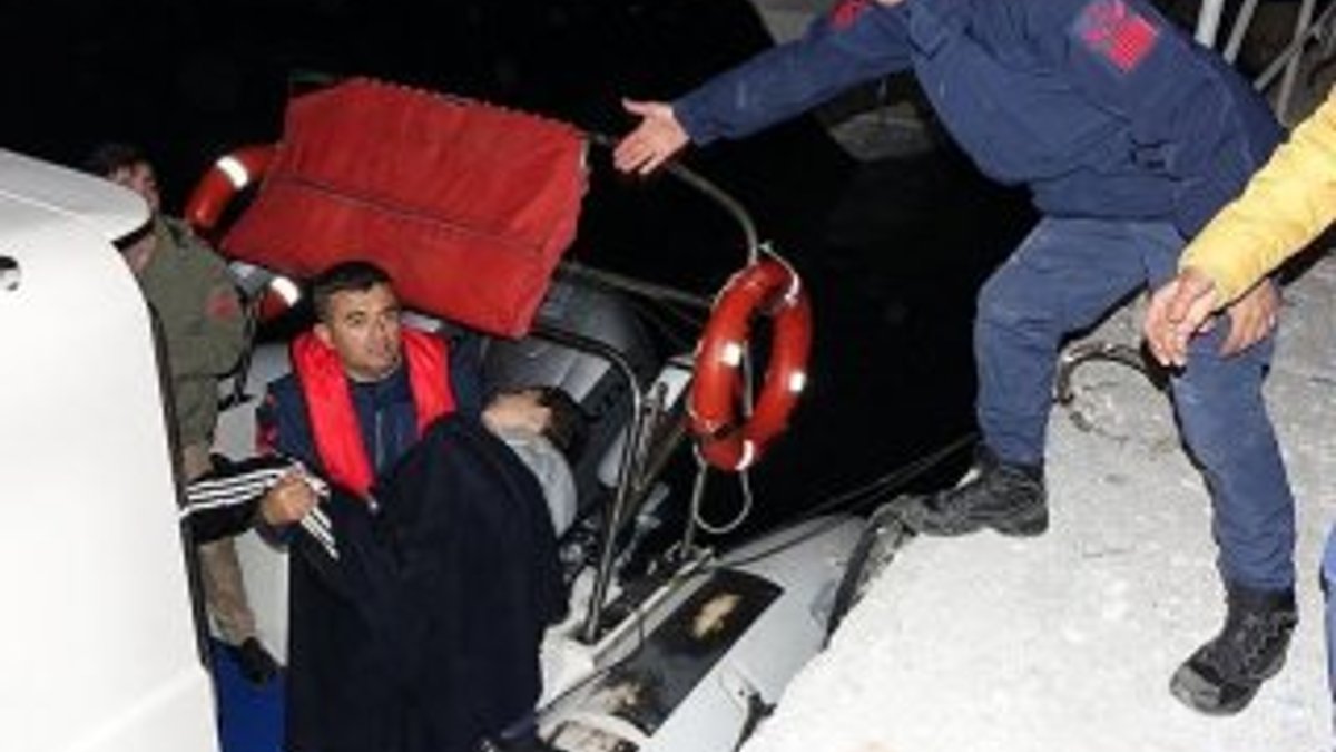 Çanakkale'de mültecileri taşıyan tekne battı: 4 ölü