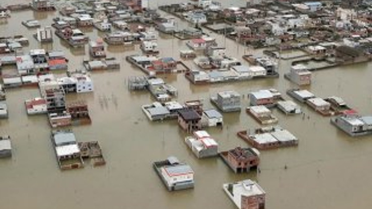 İran'daki sel felaketinde ölü sayısı artıyor