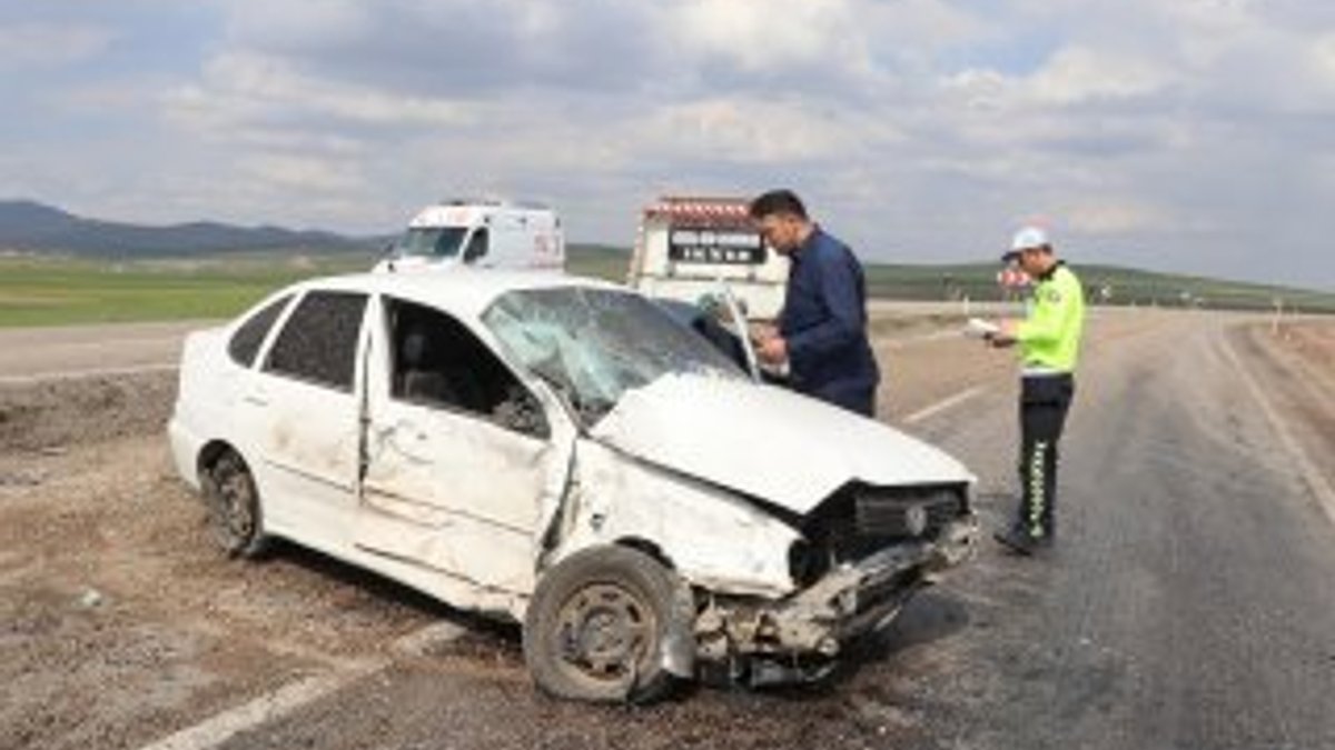 Aksaray'da otomobil yayalara çarptı: 1 ölü, 3 yaralı