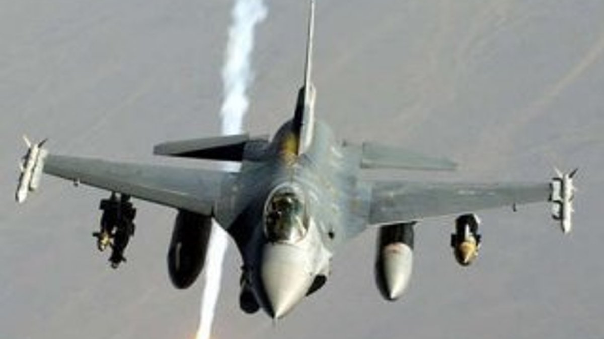 Irak ABD'den 6 adet F-16 savaş uçağı aldı