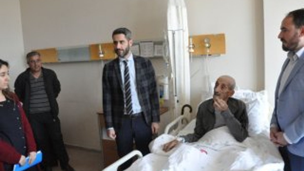 Şırnak'ta hastanın idrar torbasından 424 gram taş çıktı