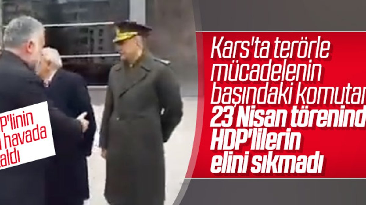 Komutan HDP'li Başkan'ın elini havada bıraktı