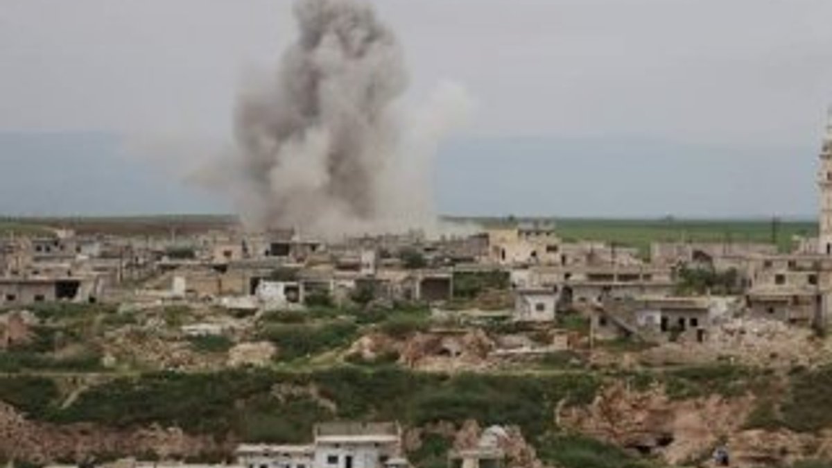 Suriye ve Rus savaş uçakları bomba yağdırdı